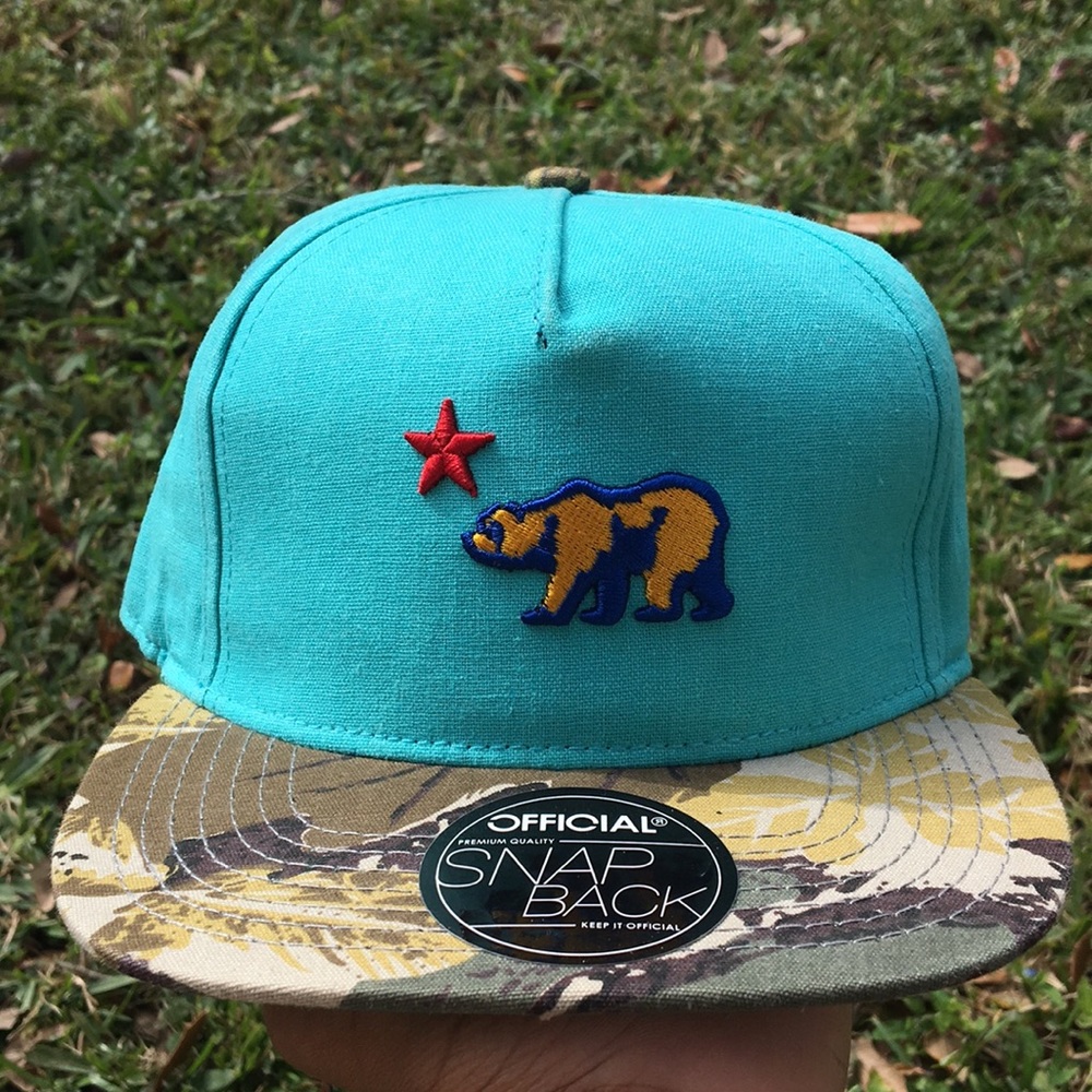 NEW!!! Official Snap Back